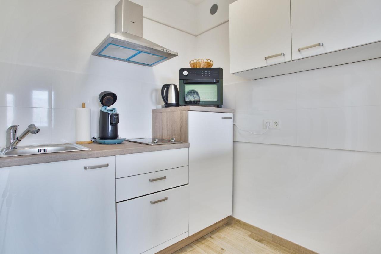 Apartamento Kameni Put Ražanac Exterior foto