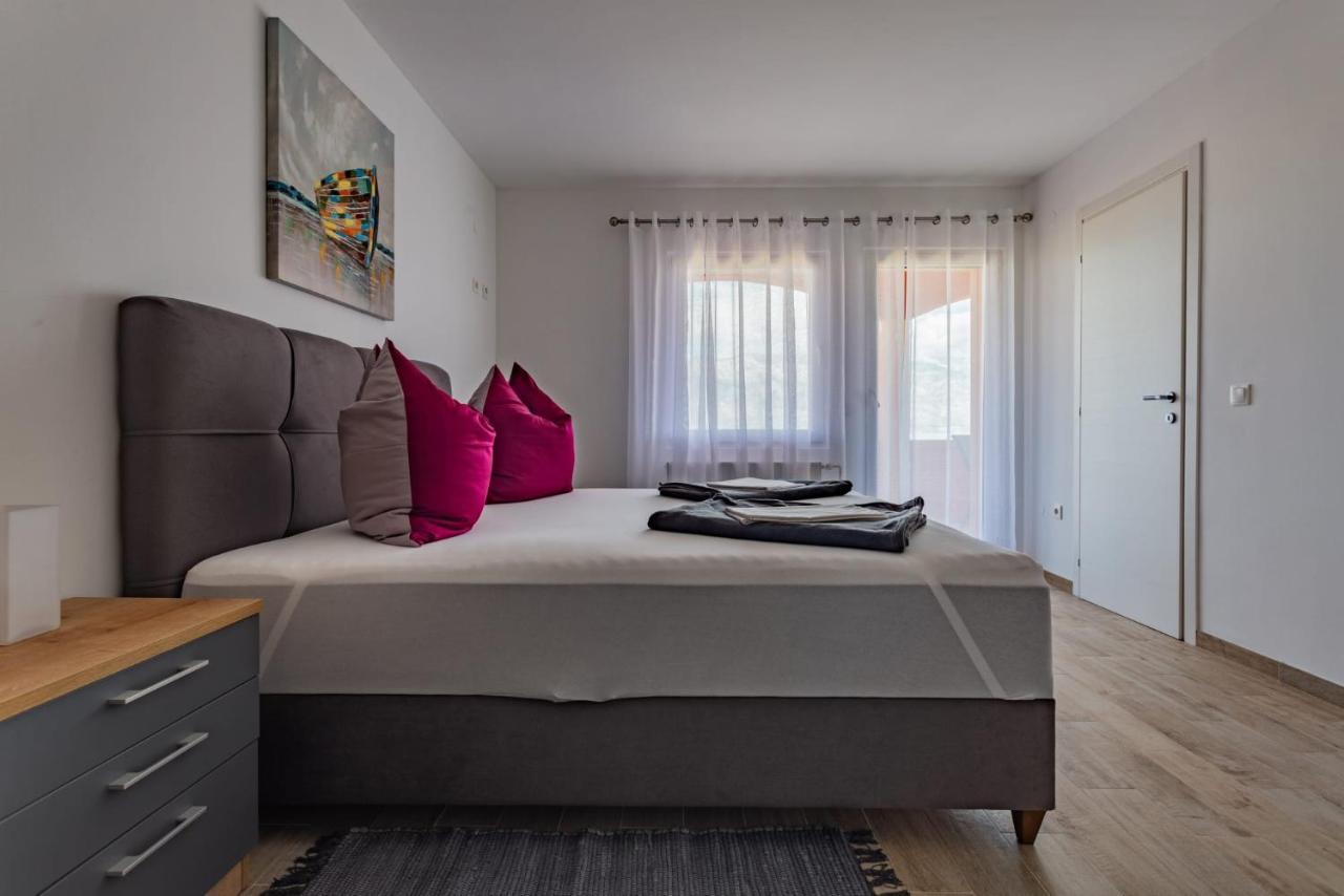Apartamento Kameni Put Ražanac Exterior foto