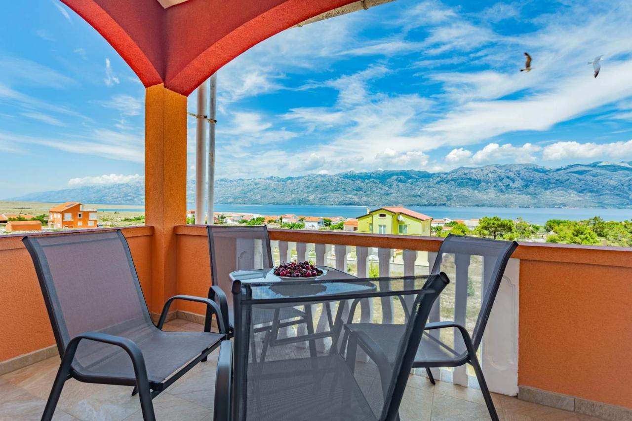 Apartamento Kameni Put Ražanac Exterior foto